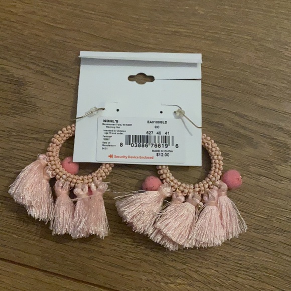 NWT Lauren Conrad earrings - Picture 2 of 3